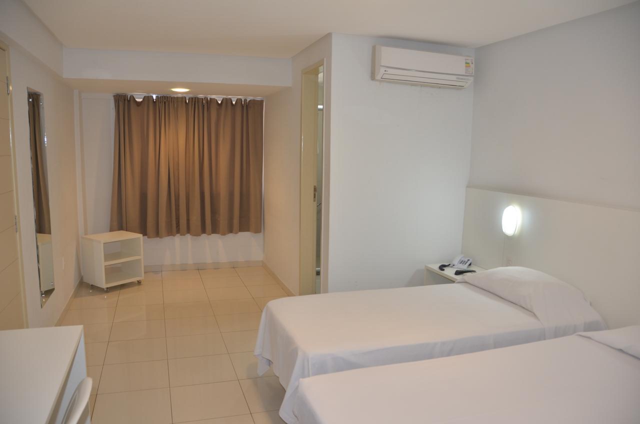 Cristal Hotel Surubim Luaran gambar